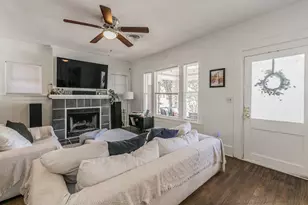 2100 5th Ave, Fort Worth, TX 76110 - Photo 5