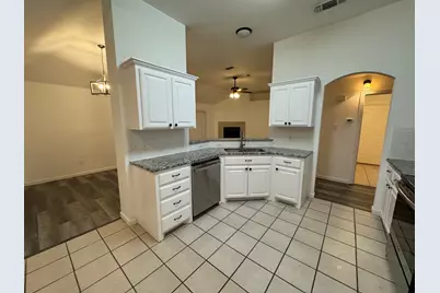 6611 Rockdale Road, Fort Worth, TX 76134 - Photo 11