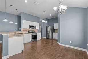 10401 Lake Park Dr, Fort Worth, TX 76053 - Photo 11