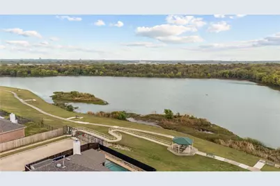 10401 Lake Park Drive, Fort Worth, TX 76053 - Photo 37