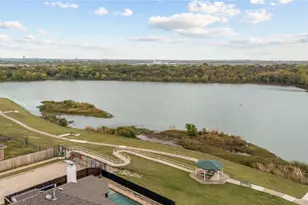 10401 Lake Park Dr, Fort Worth, TX 76053 - Photo 37