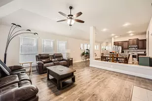 4200 Snowberry Ln, Fort Worth, TX 76036 - Photo 7