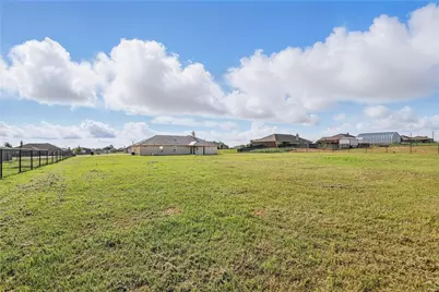 240 Springwood Ranch Loop, Springtown, TX 76082 - Photo 27