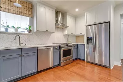 2316 W Magnolia Avenue, Fort Worth, TX 76110 - Photo 11