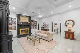 10007 Creek Bend Dr, Woodway, TX 76712 - Photo 5