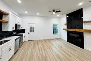 2113 Henry St, Greenville, TX 75401 - Photo 5