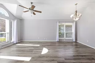 4217 Judith Way, Haltom City, TX 76137 - Photo 9
