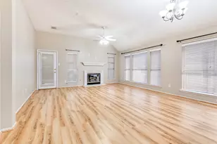 4921 Tulip Ln, Fort Worth, TX 76137 - Photo 3