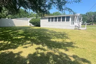 648 Quail Creek Cir, Pottsboro, TX 75076 - Photo 7