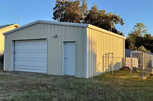 107 N Arkansas St, Seymour, TX 76380 - Photo 21