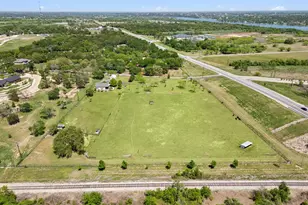 2301 Loop 567, Granbury, TX 76048 - Photo 21