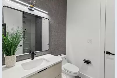 4031 Brundrette Street, Dallas, TX 75212 - Photo 11