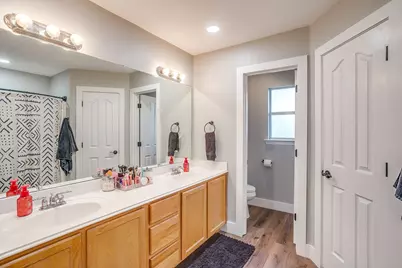 407 Grayson, Joshua, TX 76058 - Photo 17