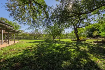 705 NW 10th Street, Mineral Wells, TX 76067 - Photo 31