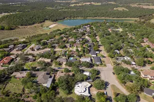 705 NW 10th St, Mineral Wells, TX 76067 - Photo 39