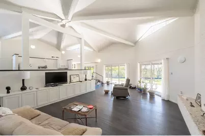 705 NW 10th Street, Mineral Wells, TX 76067 - Photo 7