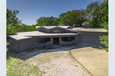 705 NW 10th Street, Mineral Wells, TX 76067 - Photo 1