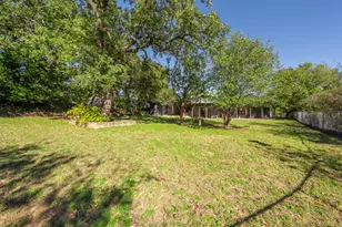 705 NW 10th St, Mineral Wells, TX 76067 - Photo 33