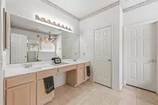 3537 Canyon Rd, Grand Prairie, TX 75052 - Photo 9