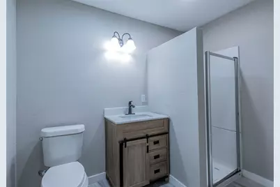 1017 S Adams, McGregor, TX 76657 - Photo 9