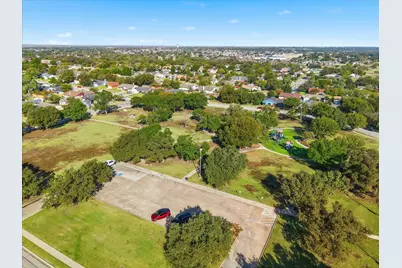 2013 Cedarwood Drive, Carrollton, TX 75007 - Photo 37
