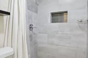 2013 Cedarwood Dr, Carrollton, TX 75007 - Photo 17