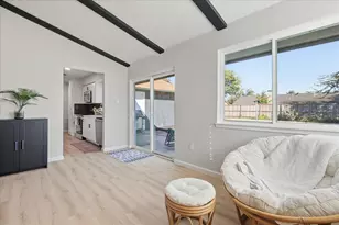 2013 Cedarwood Dr, Carrollton, TX 75007 - Photo 7