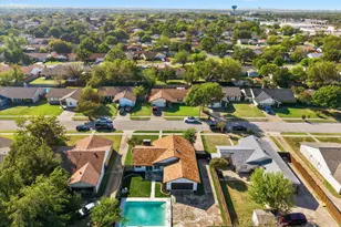 2013 Cedarwood Dr, Carrollton, TX 75007 - Photo 35