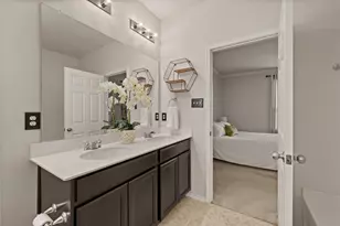 537 Running Water Trail, Fort Worth, TX 76131 - Photo 21