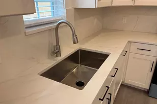 719 E Commerce Ave, Cooper, TX 75432 - Photo 9