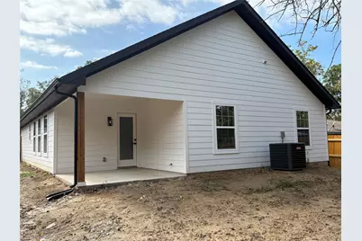 719 E Commerce Avenue, Cooper, TX 75432 - Photo 3