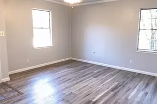 1401 W Ball St, Weatherford, TX 76086 - Photo 5