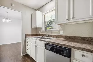 2712 N Bell Ave, Denton, TX 76209 - Photo 9