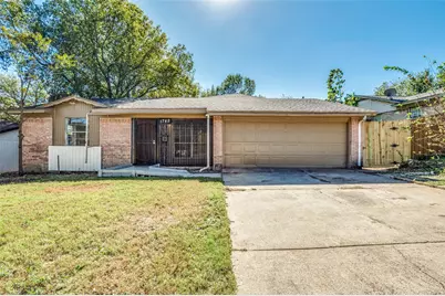1742 E Red Bird Lane, Dallas, TX 75241 - Photo 1