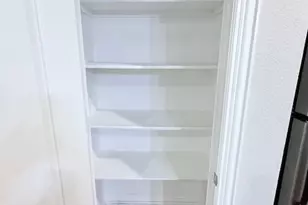 2410 S 2nd St, Waco, TX 76706 - Photo 11