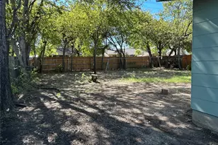 1600 Beaumont St, Fort Worth, TX 76106 - Photo 5