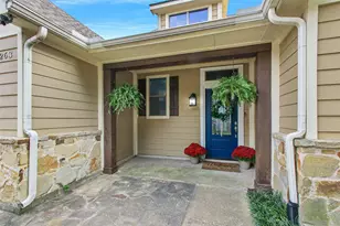 263 W Jefferson St, Van Alstyne, TX 75495 - Photo 3