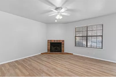 716 W Mulberry Street #1A, Denton, TX 76201 - Photo 5