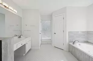 700 Summer Moon Ct, Irving, TX 75063 - Photo 23