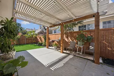 700 Summer Moon Court, Irving, TX 75063 - Photo 33