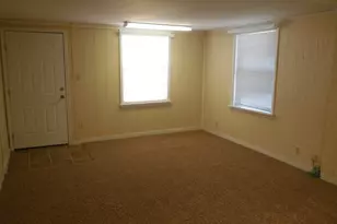 820 Walnut St, Ranger, TX 76470 - Photo 15