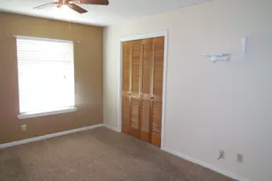 820 Walnut St, Ranger, TX 76470 - Photo 5