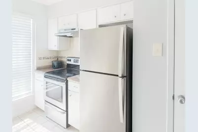 2214 Statler Drive, Carrollton, TX 75007 - Photo 5