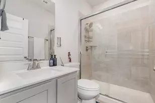 2923 Grand Lookout Ln, Arlington, TX 76001 - Photo 31