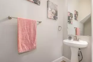 2923 Grand Lookout Ln, Arlington, TX 76001 - Photo 7