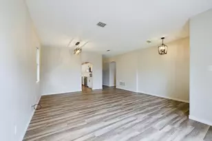 417 Indian Trail Rd, Roanoke, TX 76262 - Photo 3