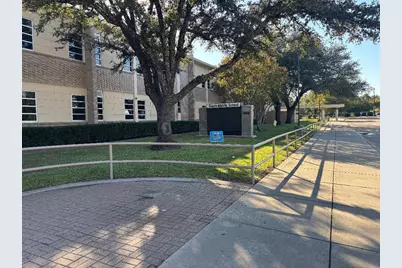 1522 Addington Street, Irving, TX 75062 - Photo 25