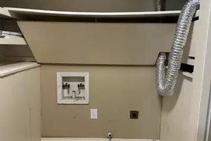 1522 Addington St, Irving, TX 75062 - Photo 15