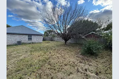 1227 Brittany Way, Seagoville, TX 75159 - Photo 29