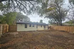 1712 Cascade Dr, Mesquite, TX 75149 - Photo 1